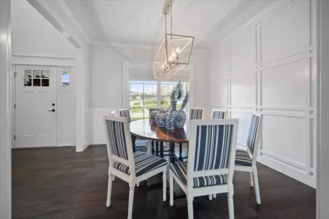 Dining - 5116 Longfield Rd, Bloomington, IL 61705 photo 3 of 8