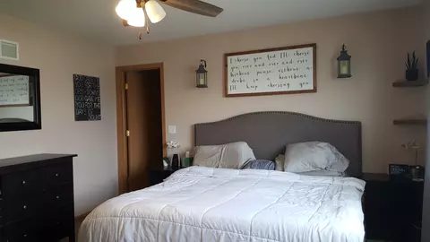 Bedroom - 5841 Timber Trl, Plainfield, IL 60586 photo 6 of 8
