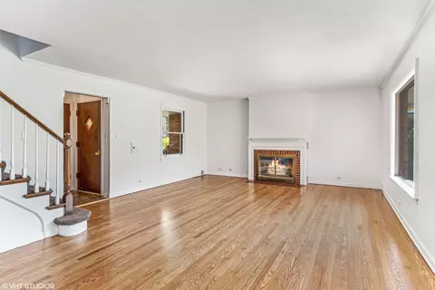Living - 374 E Sherman Ave, Elmhurst, IL 60126 photo 1 of 8