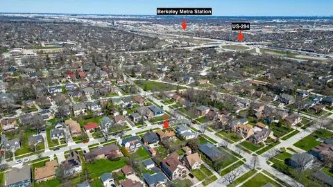 View/Area - 374 E Sherman Ave, Elmhurst, IL 60126 photo 6 of 6