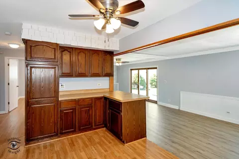 Kitchen - 420 S Yale Ave, Addison, IL 60101 photo 2 of 3