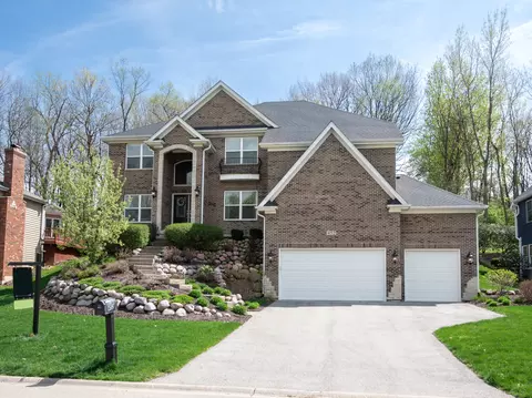 452 Delaware Cir, Bolingbrook, IL 60440