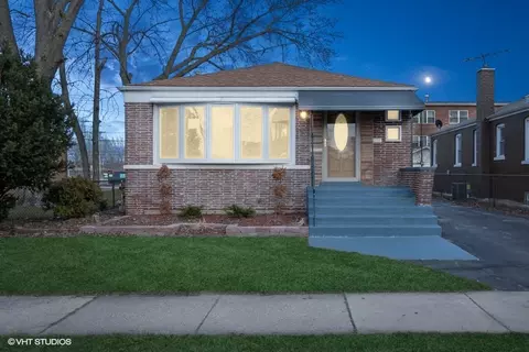 14507 S Marquette Ave, Burnham, IL 60633