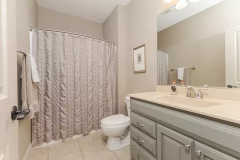 Bath - 2341 Holbrook Dr, Normal, IL 61761 photo 3 of 5
