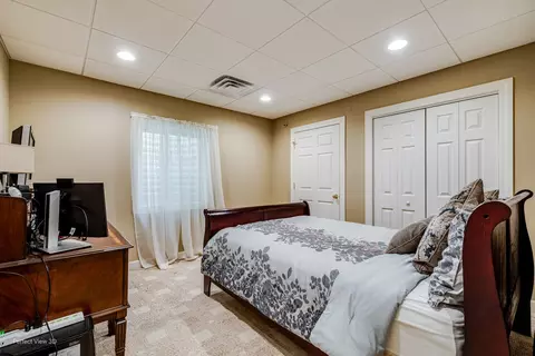 Bedroom - 24728 Liberty Ln, Plainfield, IL 60585 photo 5 of 6