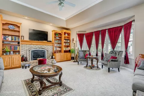 Living - 24728 Liberty Ln, Plainfield, IL 60585 photo 2 of 5