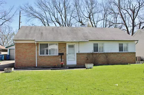 320 Robinson Dr, Morris, IL 60450