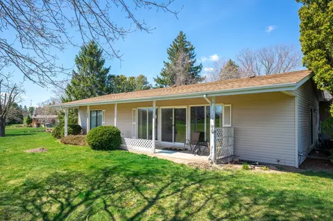 Exterior - 7415 Mccurry Rd, Roscoe, IL 61073 photo 7 of 8
