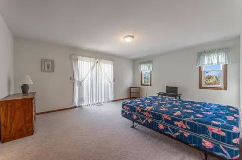 Bedroom - 7415 Mccurry Rd, Roscoe, IL 61073 photo 1 of 3