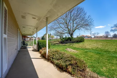 Exterior - 7415 Mccurry Rd, Roscoe, IL 61073 photo 8 of 8