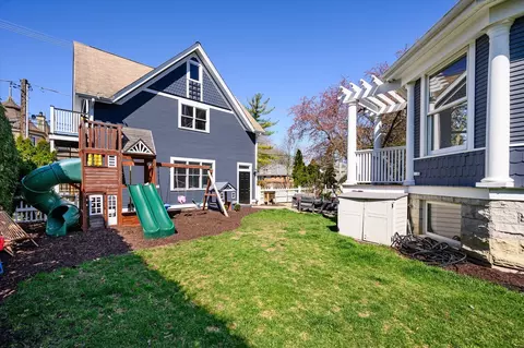 Exterior - 632 Lathrop Ave, River Forest, IL 60305 photo 6 of 13