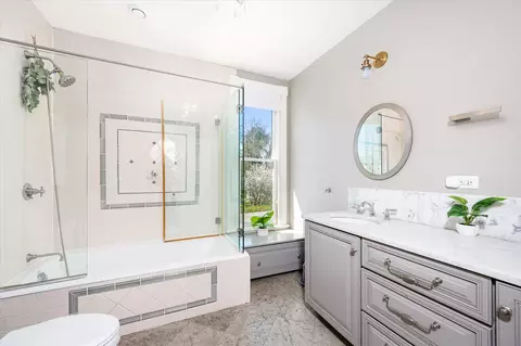 Bath - 632 Lathrop Ave, River Forest, IL 60305 photo 5 of 7