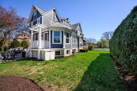 Exterior - 632 Lathrop Ave, River Forest, IL 60305 photo 7 of 13