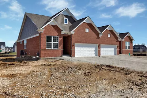12421 Portrush Ln, Lemont, IL 60439