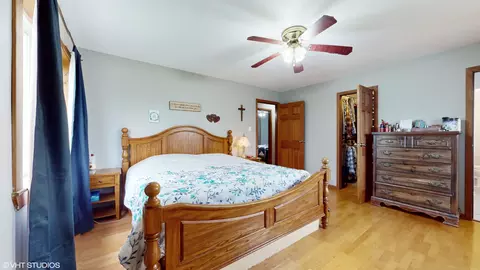 Bedroom - 6360 Peart Rd, Morris, IL 60450 photo 2 of 5