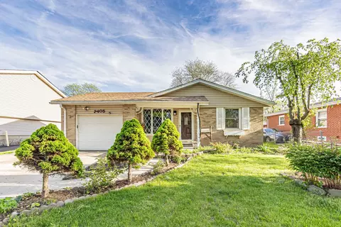 2405 Birch Ln, Rolling Meadows, IL 60008