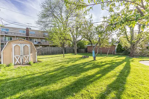 2405 Birch Ln, Rolling Meadows, IL 60008 photo 22