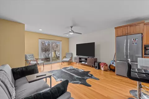 1417 Willcrest Rd, Naperville, IL 60540 photo 7
