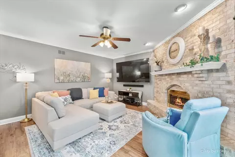 Living - 1200 Prairie Dr, Algonquin, IL 60102 photo 1 of 2