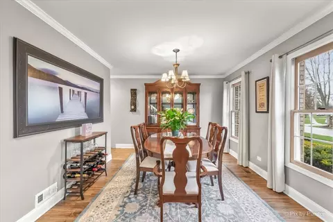 Dining - 1200 Prairie Dr, Algonquin, IL 60102 photo 2 of 4