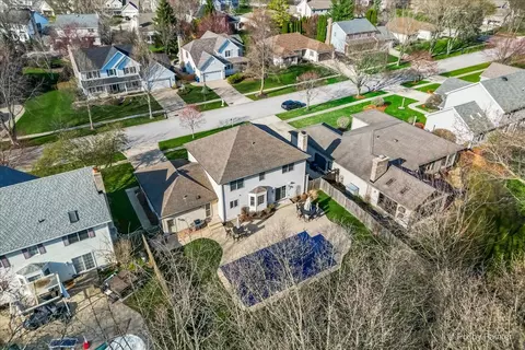 Exterior - 1200 Prairie Dr, Algonquin, IL 60102 photo 7 of 16