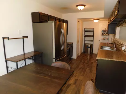 Dining - 1664 Valley Forge Ct #B, Wheaton, IL 60189 photo 1 of 1