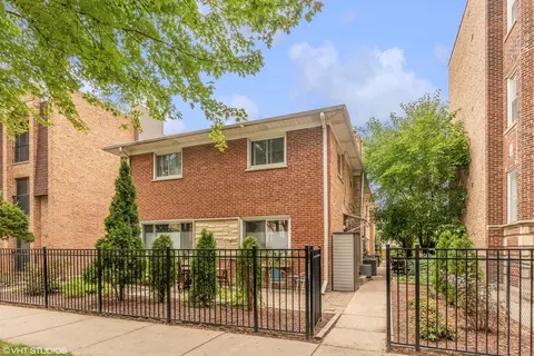 4880 N Hermitage Ave #A, Chicago, IL 60640