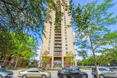 3001 S Michigan Ave #1803, Chicago, IL 60616