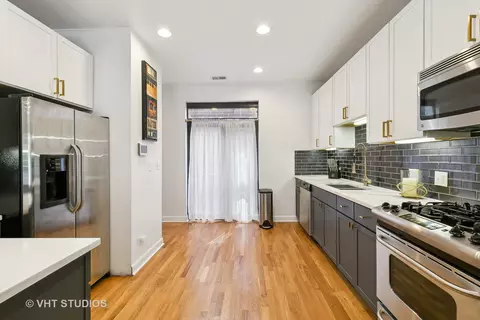 104 E 41st St #2E, Chicago, IL 60653 photo 9