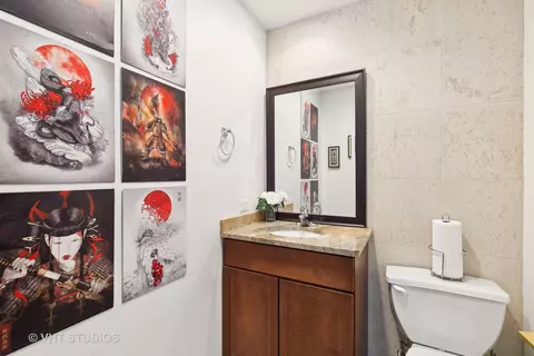 104 E 41st St #2E, Chicago, IL 60653 photo 13