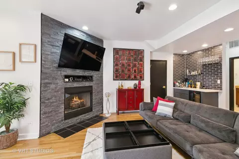 104 E 41st St #2E, Chicago, IL 60653 photo 6