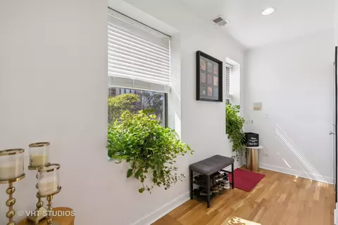 104 E 41st St #2E, Chicago, IL 60653 photo 12