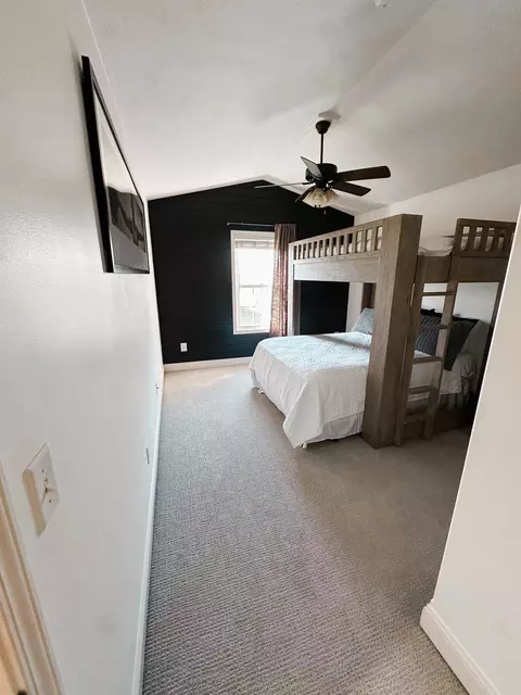 Bedroom - 3901 Anabelle Dr, Bloomington, IL 61704 photo 3 of 7