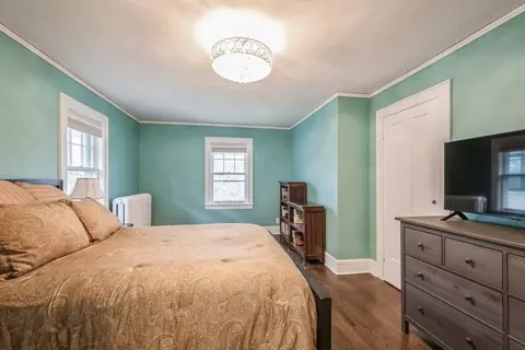 Bedroom - 2235 Wesley Ave, Evanston, IL 60201 photo 3 of 3