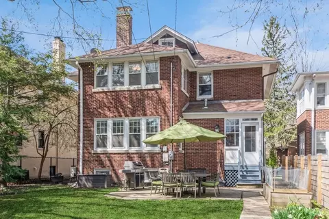 Exterior - 2235 Wesley Ave, Evanston, IL 60201 photo 6 of 6