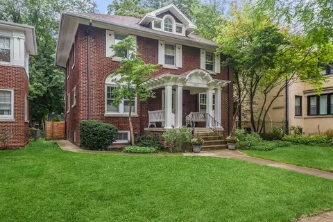 Exterior - 2235 Wesley Ave, Evanston, IL 60201 photo 2 of 6