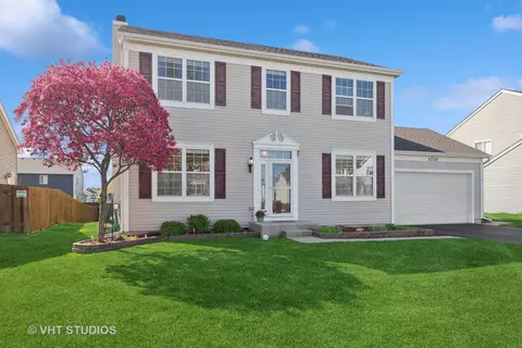 1710 Cashel Ln, Mchenry, IL 60050