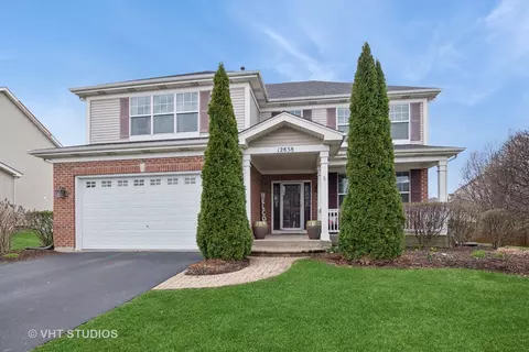 12838 Grande Poplar Cir, Plainfield, IL 60585