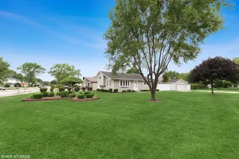 320 N Edgewood Ave, Wood Dale, IL 60191