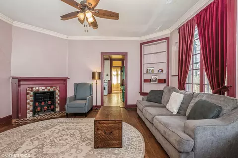 Living - 1727 W 100th St, Chicago, IL 60643 photo 4 of 4