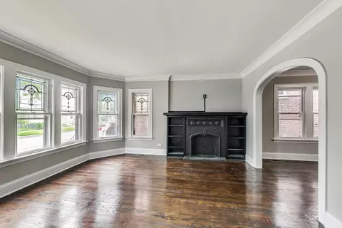 Living - 733 E 88th St, Chicago, IL 60619 photo 2 of 2