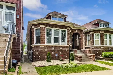 733 E 88th St, Chicago, IL 60619