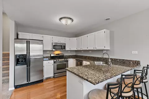 Kitchen - 1508 Arbor Ln, Elgin, IL 60123 photo 1 of 3