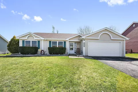 3503 Harbor Ridge Dr, Zion, IL 60099