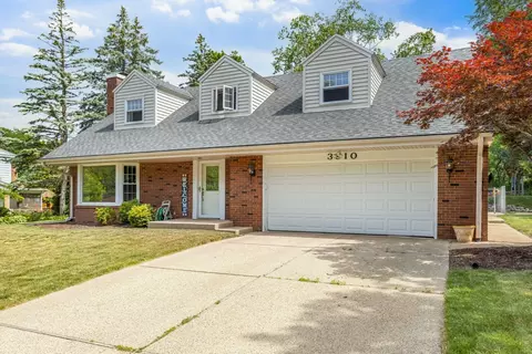 3910 Marsh Ave, Rockford, IL 61114