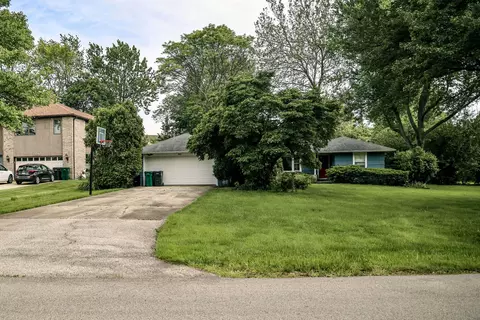 3803 Oak Ave, Northbrook, IL 60062