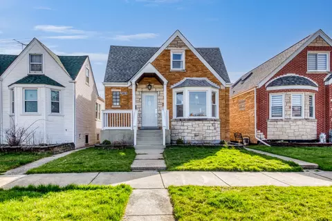 3869 N Oriole Ave, Chicago, IL 60634