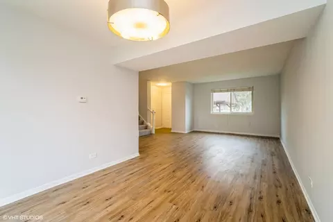 1515 Mohawk Trl, Wheeling, IL 60090 photo 7