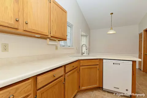 Kitchen - 1911 Birch Ln, Mchenry, IL 60051 photo 1 of 6