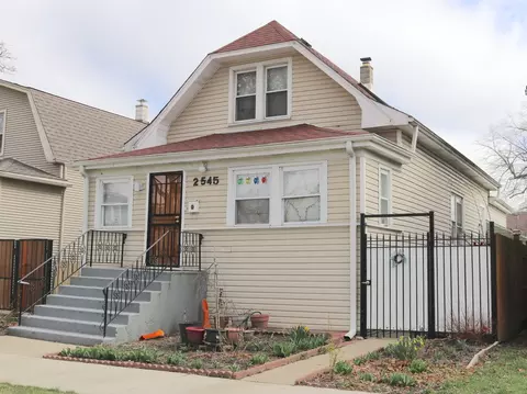 2545 N Marmora Ave, Chicago, IL 60639